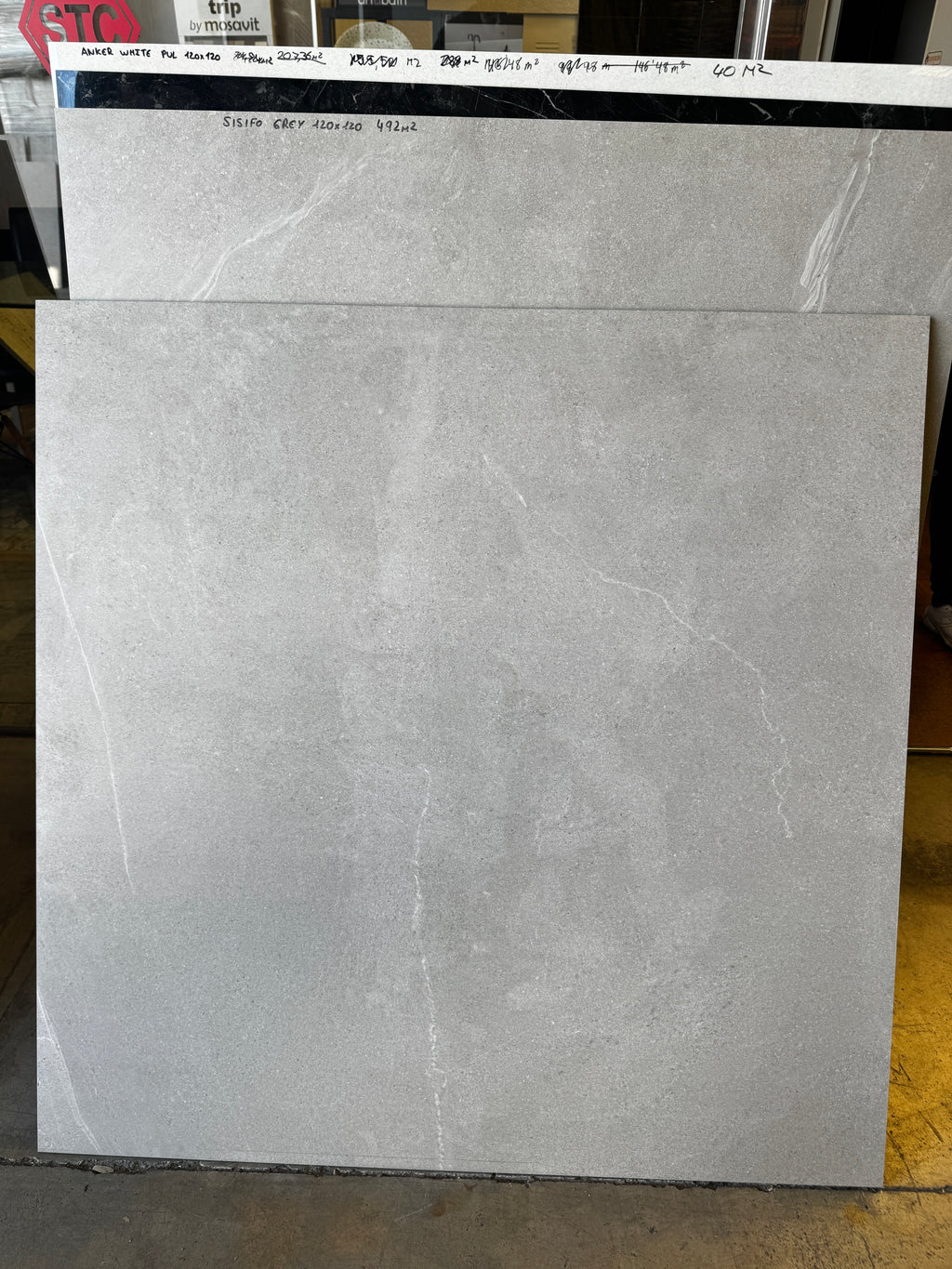 Carrelage 120x120 matte (LOT ENTIER)