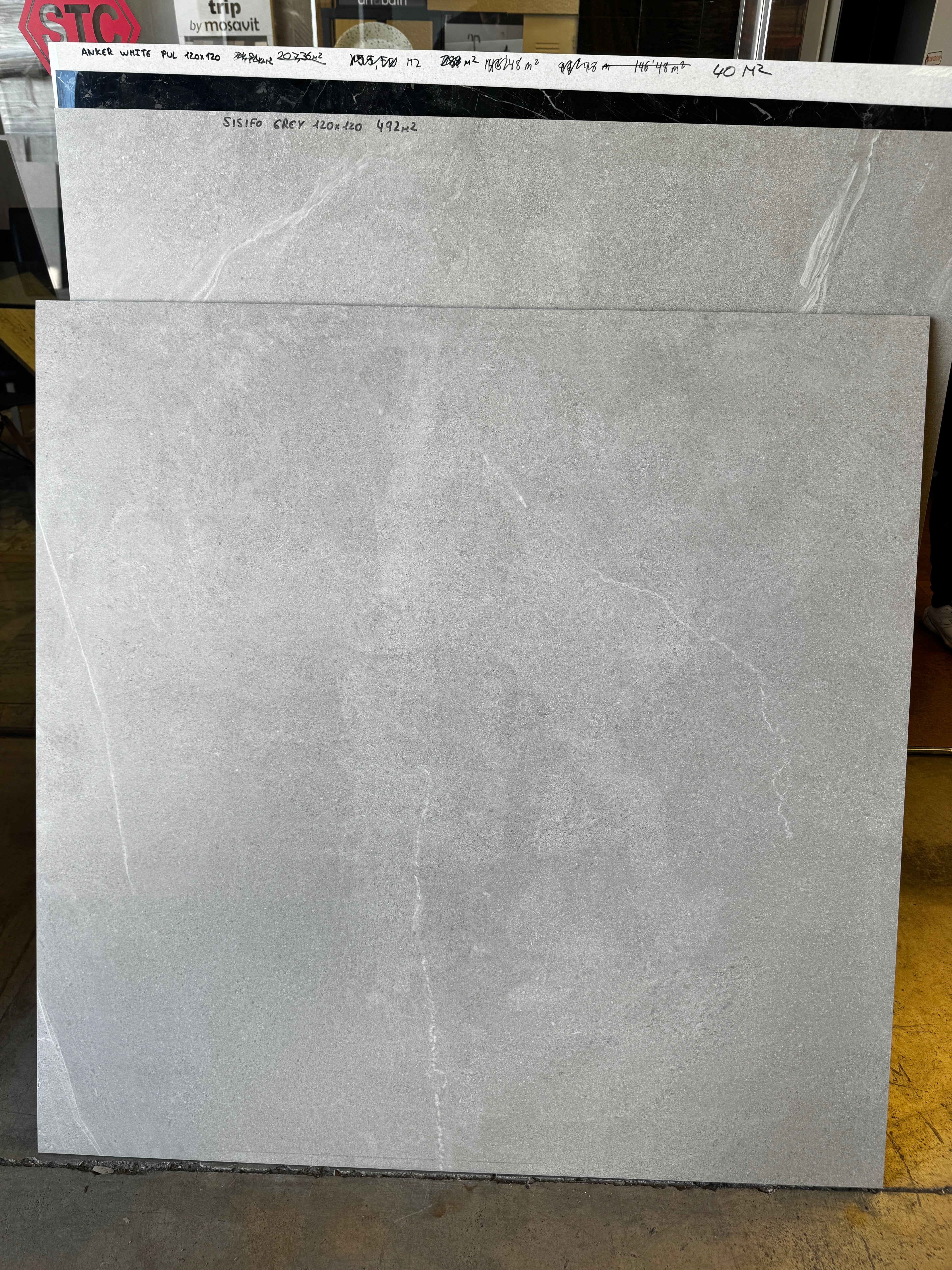 Carrelage 120x120 matte (LOT ENTIER)