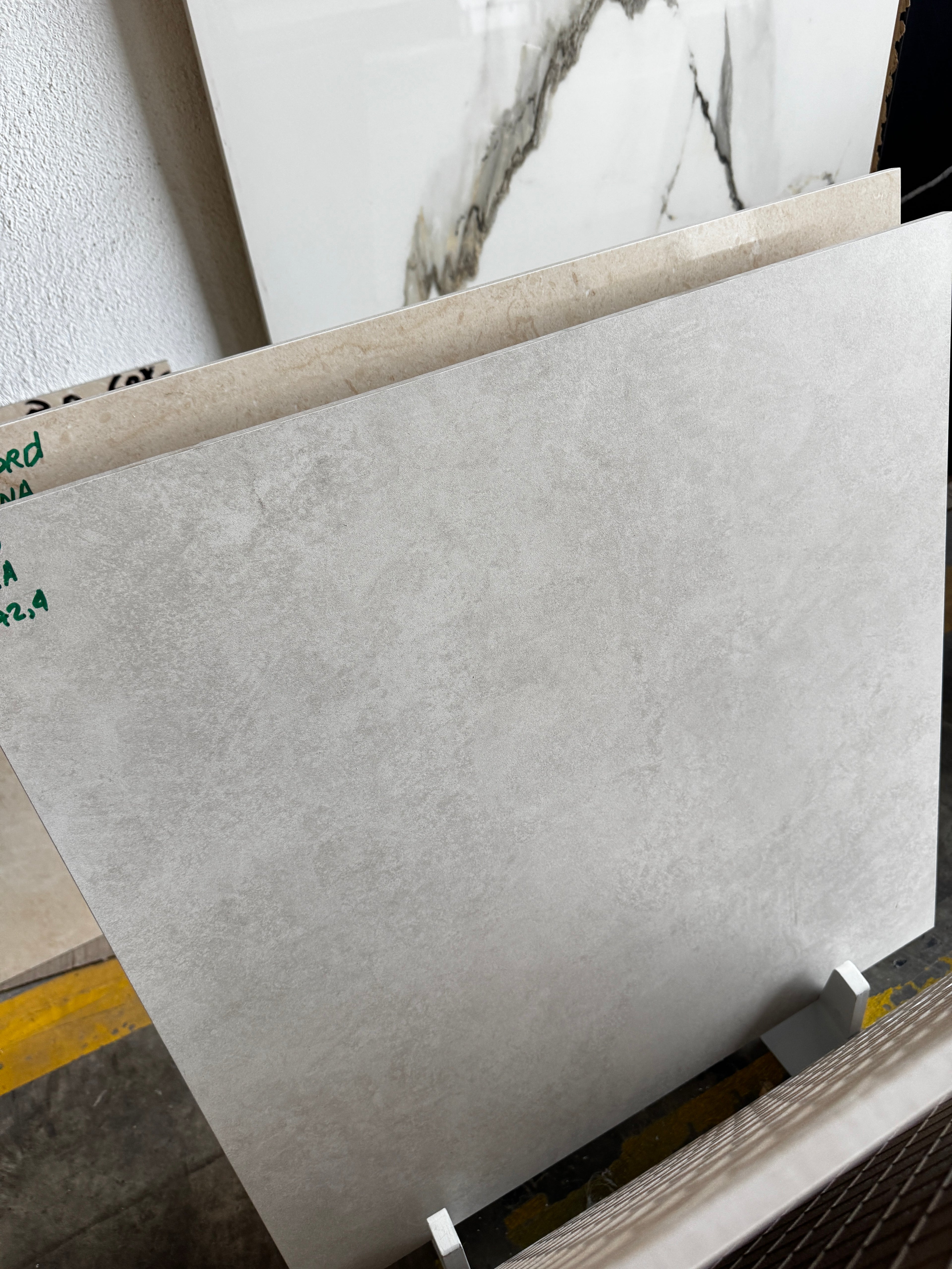 LOT ENTIER 60x60 plusieurs coloris